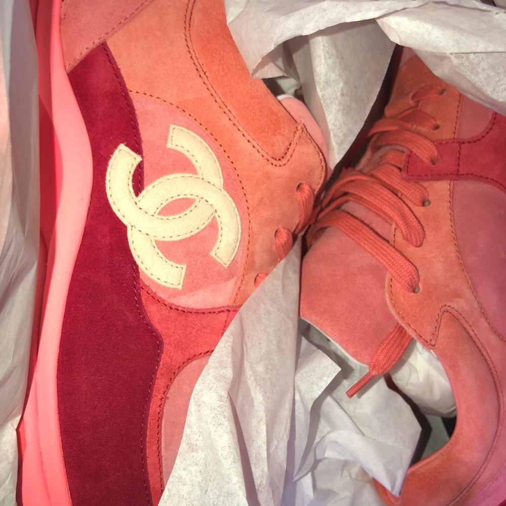 Çhanel sneakers - Picture 2 of 6